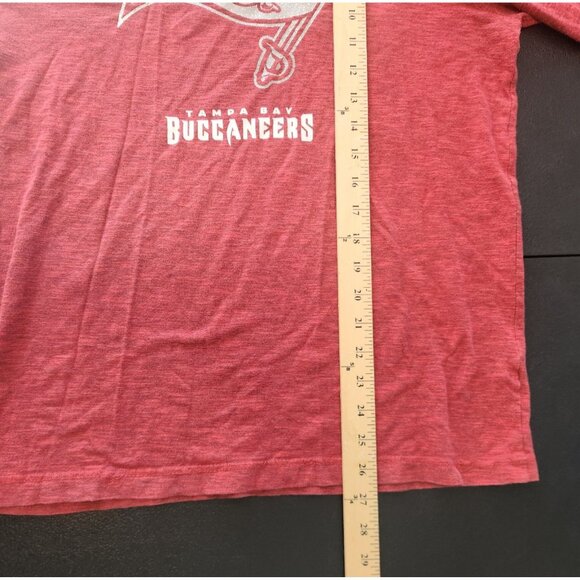 Tampa Bay Buccaneers Hooded Shirt NFL Team‎ Apparel Red Lightweight Mens Medium - Picture 10 of 10